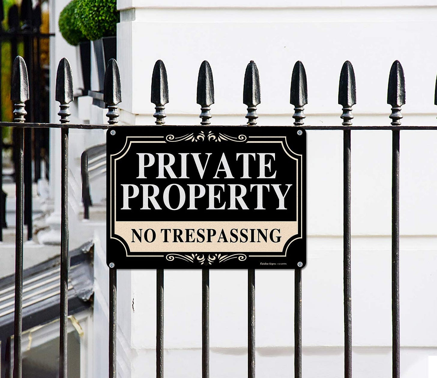 Faittoo Private Property No Trespassing Sign - 2 Pack - 35 x 25 cm. 040  Rust Free Heavy Aluminum, Waterproof, Includes Matching Screws & Wrench,  Easy to Moun (black) : Amazon.co.uk: DIY & Tools