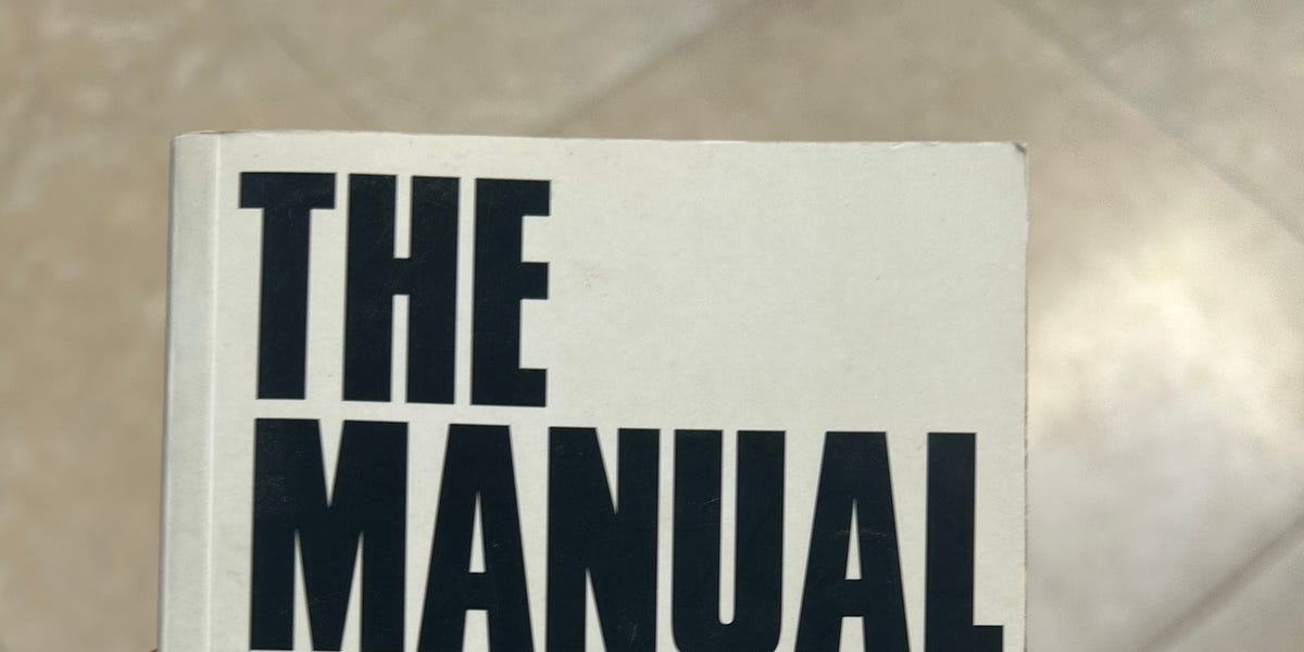 THE KLF 洋書　THE MANUAL, The Manual: KLF: Amazon.com: Books