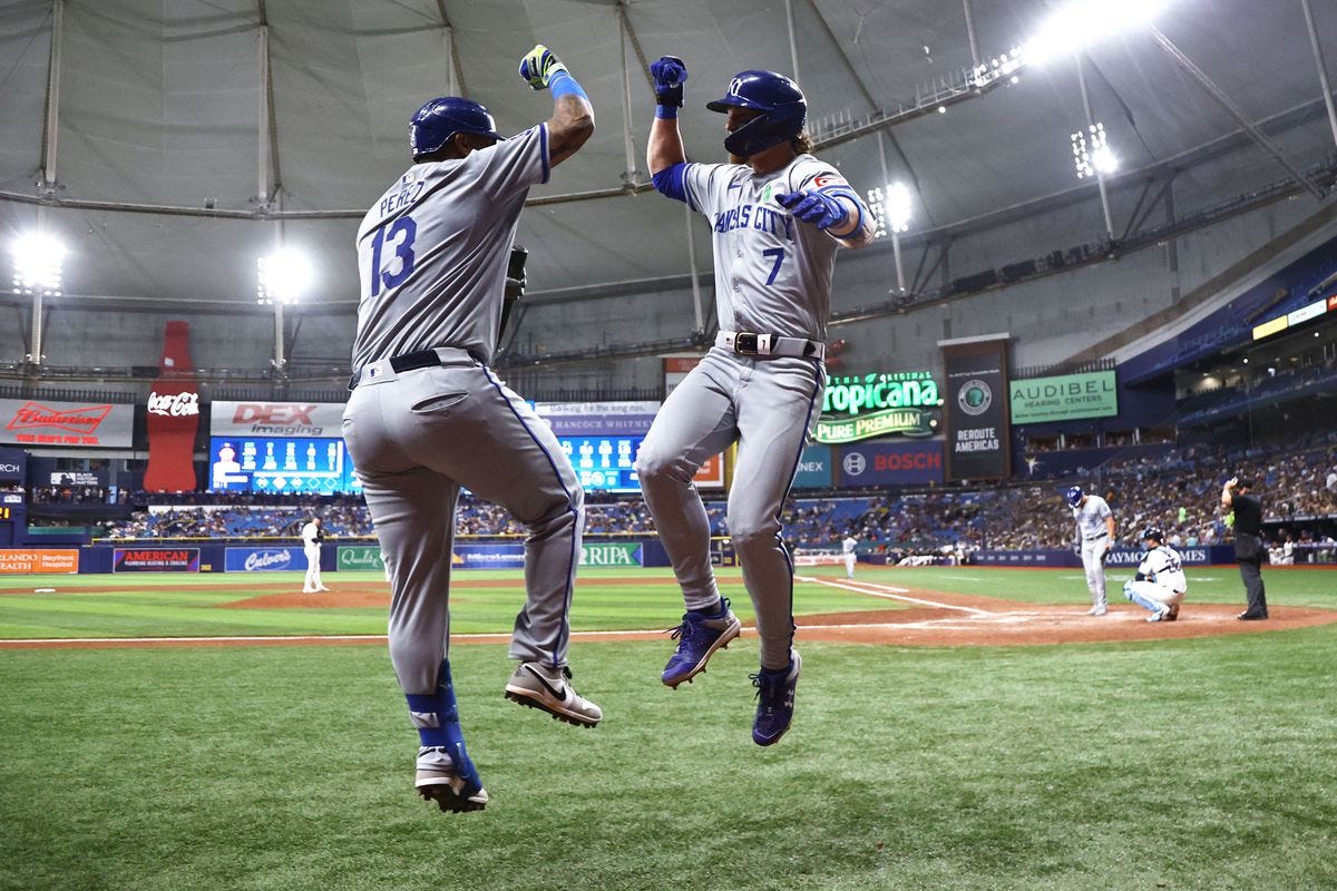 Seven in a row! Royals beat Rays 8-1 - Royals Review