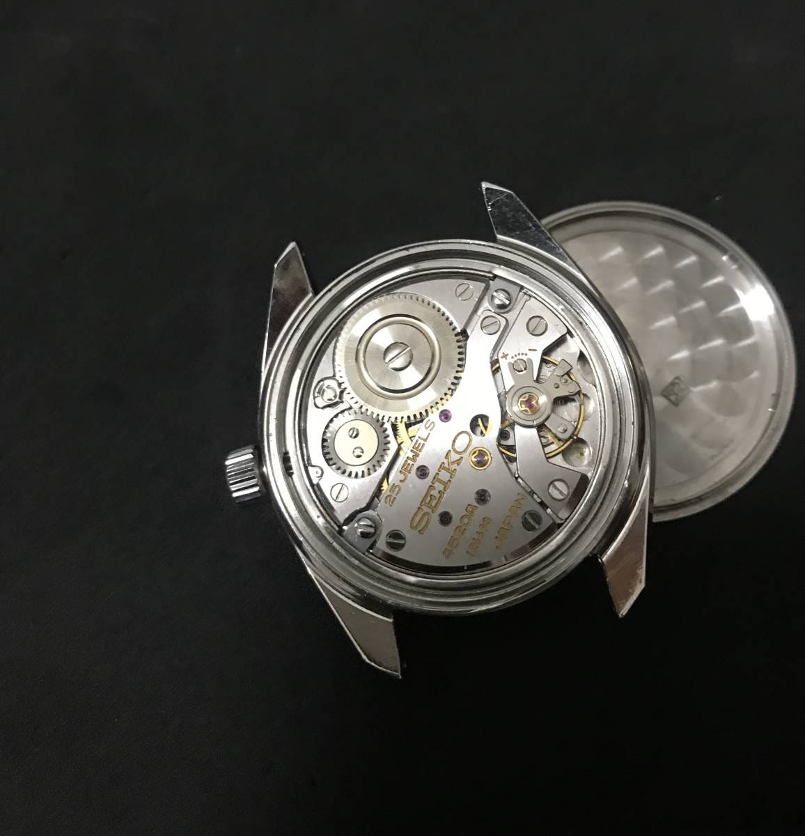 特別な逸品 菊紋 NIPPON SEIKO 独創的な形状 状態◎