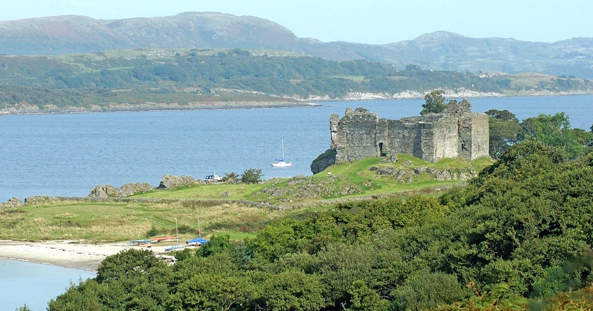 Castle Sween | Leading Public Body for Scotland's Historic Environment