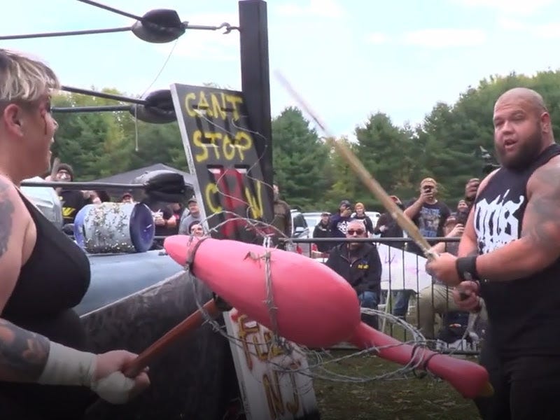 [Screenshot: Knuckes and Cogar with a barbed wire flamingo bat]