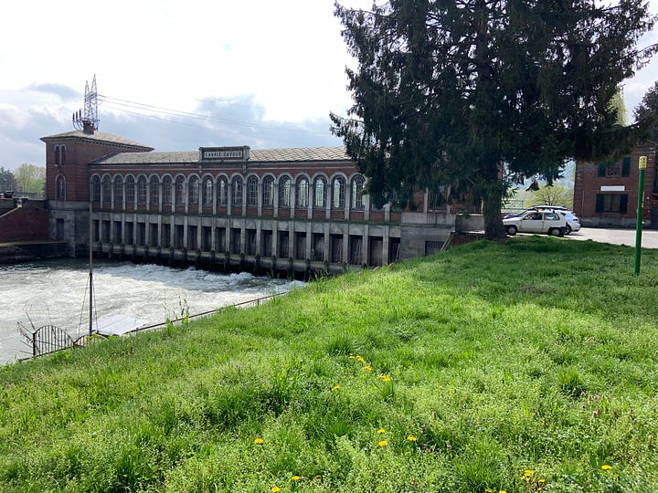 Interesting Places to Visit in Italy: Po River and Cavour Canal in the city of Chivasso
