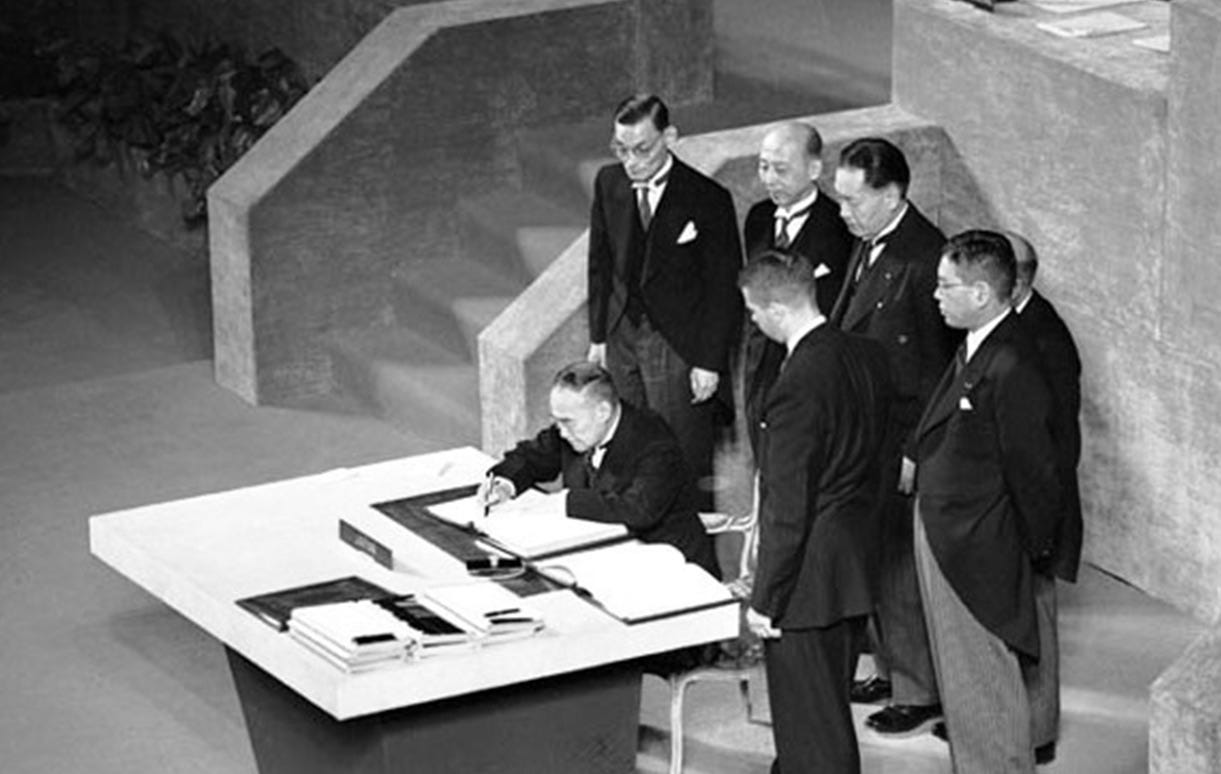The signing of the Treaty of San Francisco 