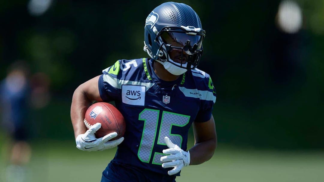 Seahawks rookie WR Tory Horton turning heads by making 'multiple plays every day' in camp : r/fantasyfootball Seahawks rookie WR Tory Horton turning heads by making 'multiple plays every day' in camp : r/fantasyfootball