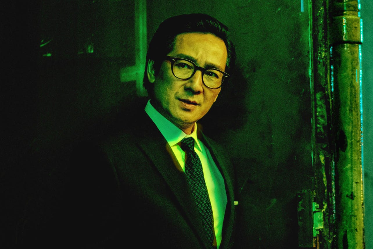 Everything Everywhere All At Once' Proves Ke Huy Quan is a Movie Star |  Decider