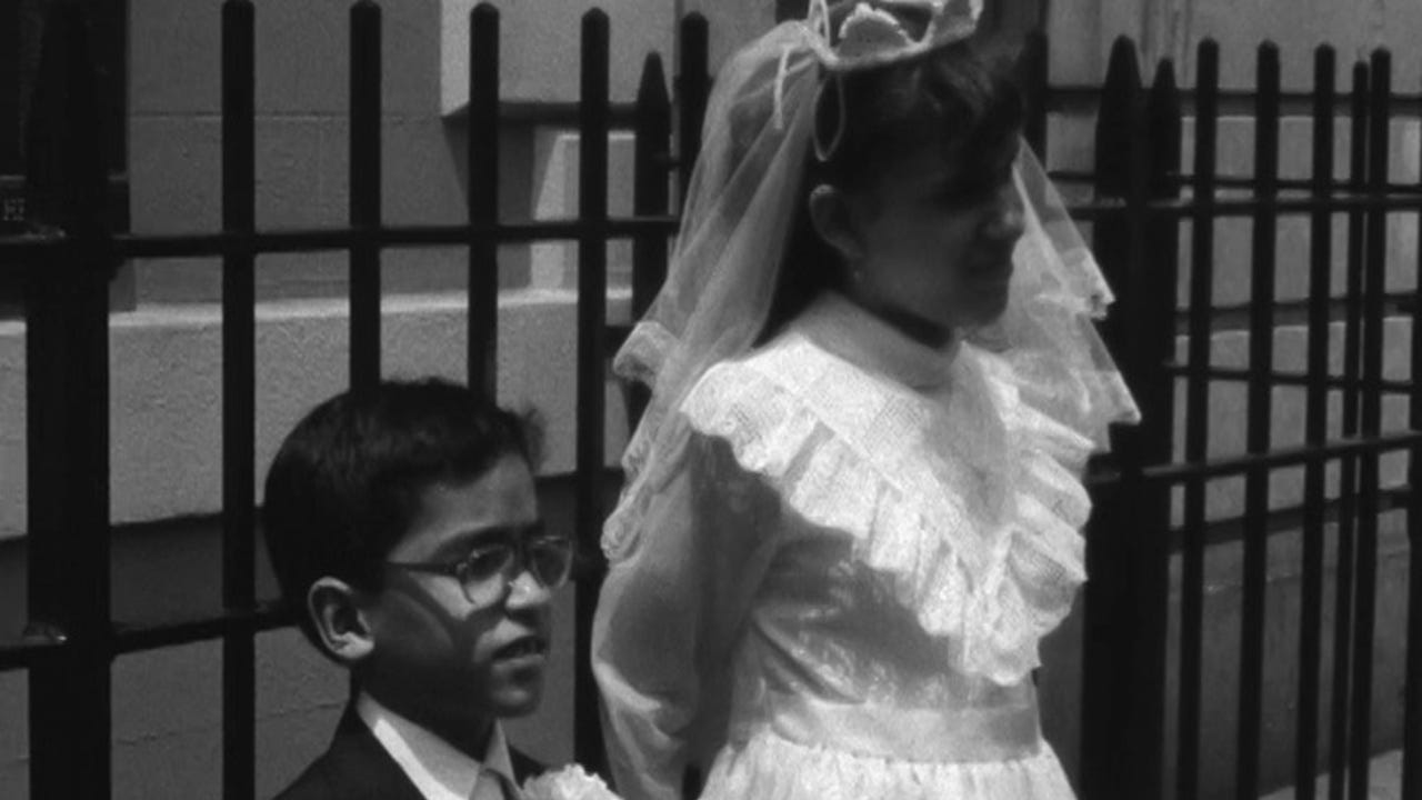 Sink or Swim (1990) | MUBI Sink or Swim (1990) | MUBI