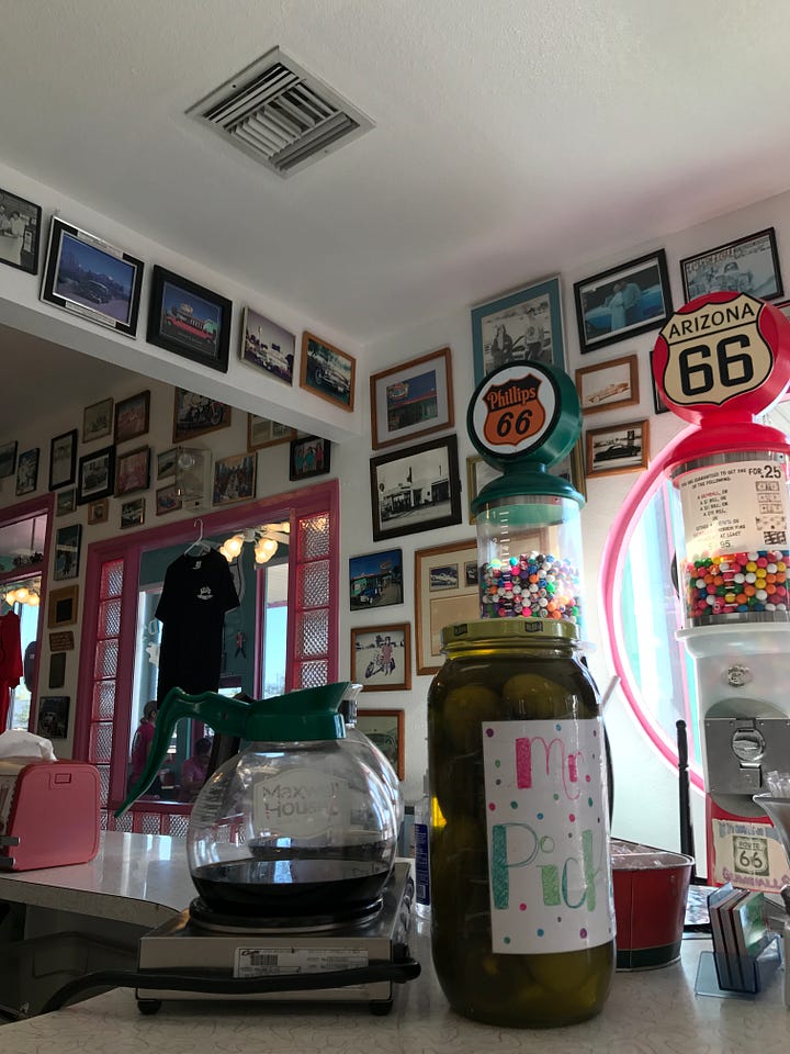 Kingman, Arizona / Laura Motta, 2018