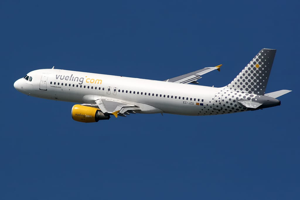 Vueling Airbus A320 departing Barcelona Airport