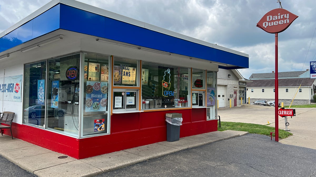 Retrologist Roundup: Classic Dairy Queen closes; historic