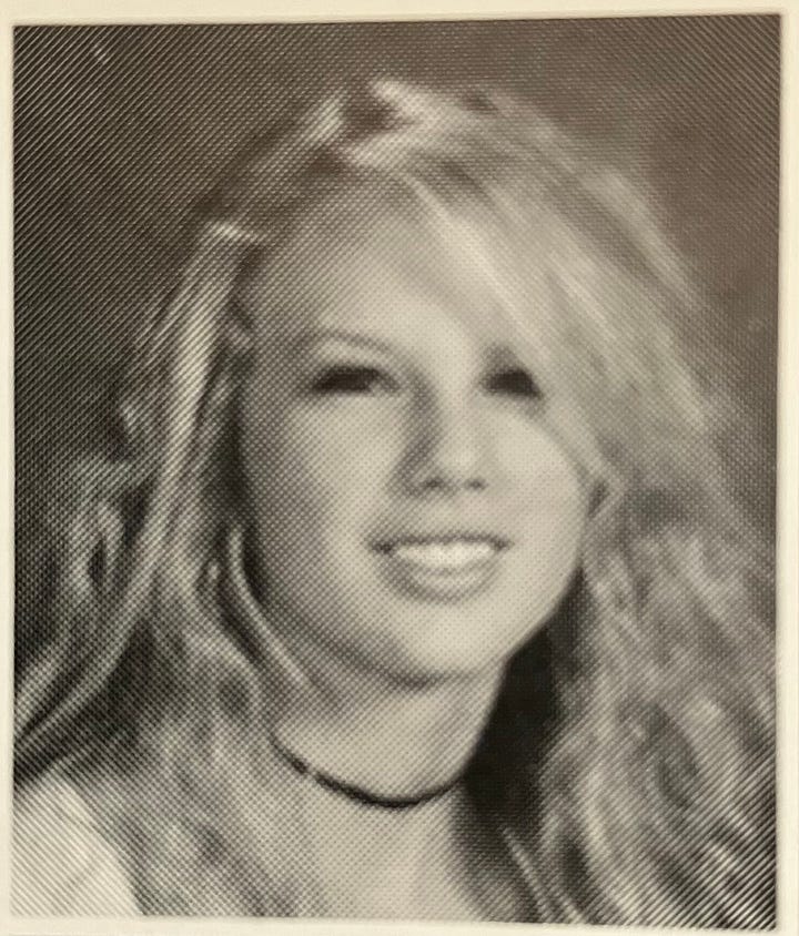 Yearbook pictures of Taylor Swift