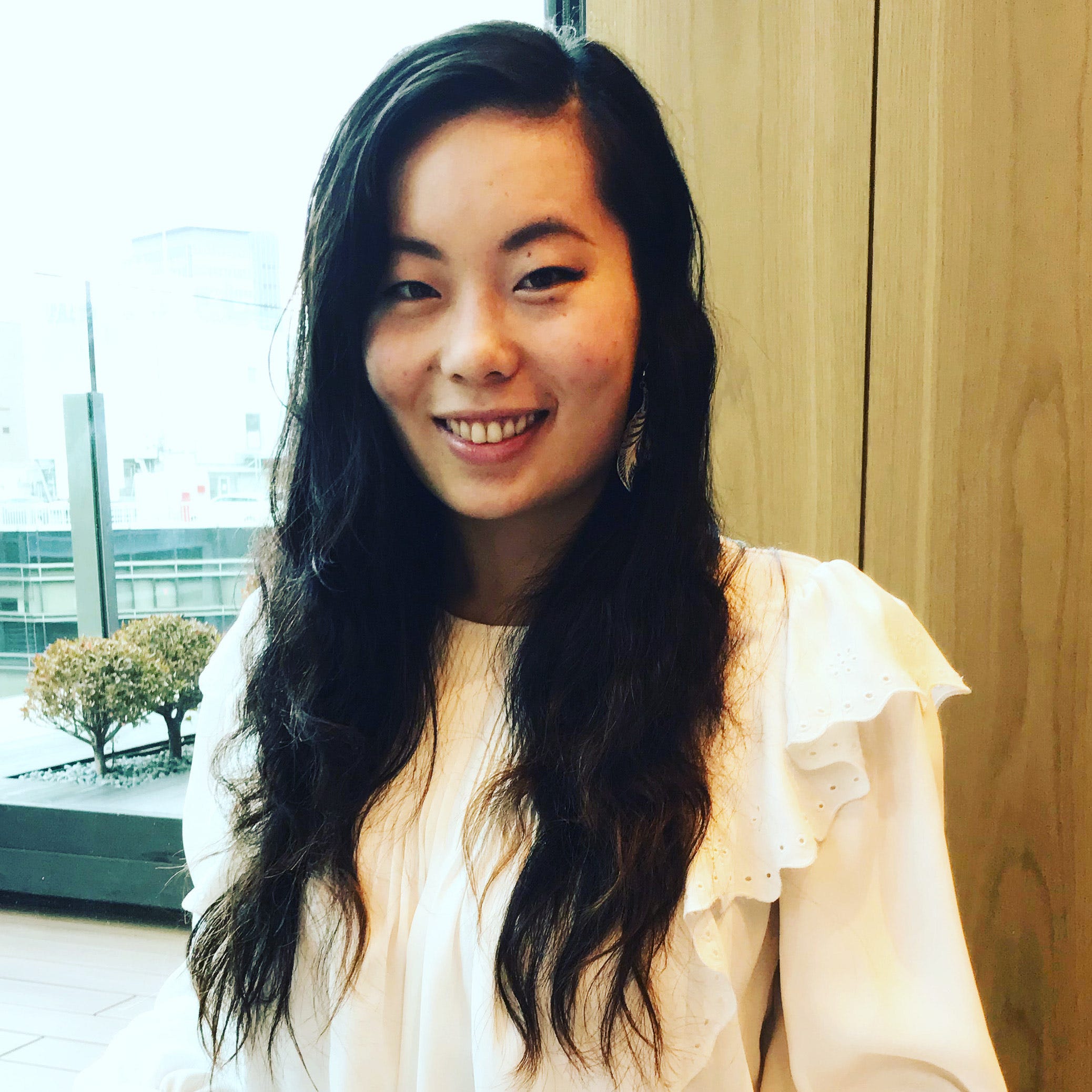 Shirley Wu logo