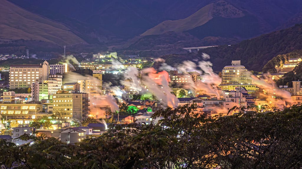 Night at Beppu, Japan | Night at Beppu, Japan 別府夜間 | Flickr