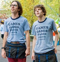 adventureland05 Martin Starr & Jesse Eisenberg
