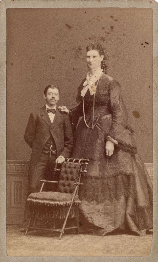 The Giants of Seville: Rare Photos of Anna Haining Swan and Martin Van Buren Bates, the Tallest Married Couple Ever ~ Vintage Everyday The Giants of Seville: Rare Photos of Anna Haining Swan and Martin Van Buren Bates, the Tallest Married Couple Ever ~ Vintage Everyday