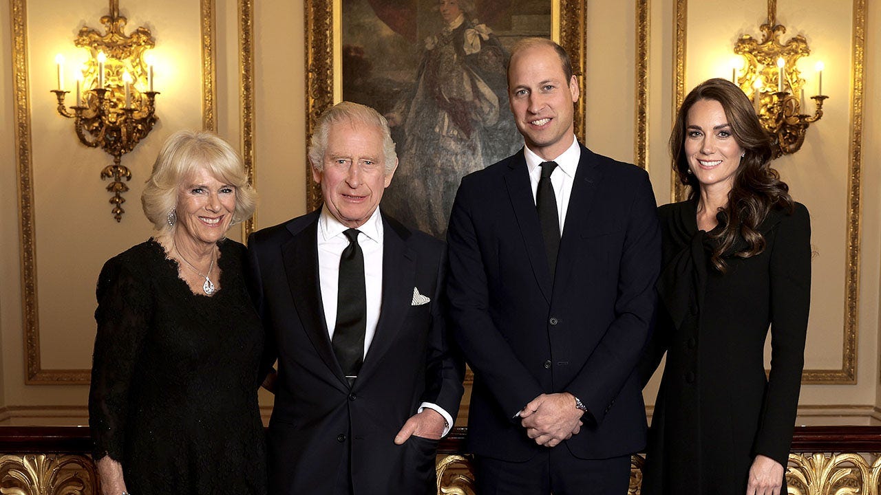 Photo of King Charles, Prince William and their wives shows 'stunning example of family unity': expert Photo of King Charles, Prince William and their wives shows 'stunning example of family unity': expert