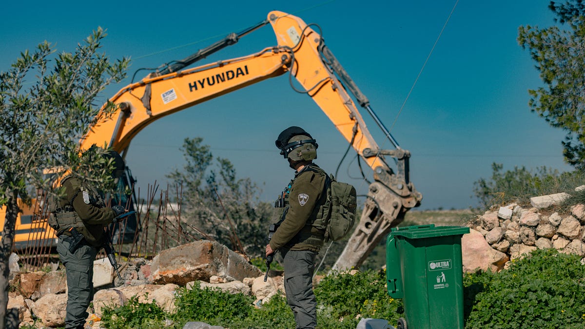 Israeli cabinet deepens annexation of West Bank; Cuba is running out of jet fuel; Bad Bunny vs. Trump