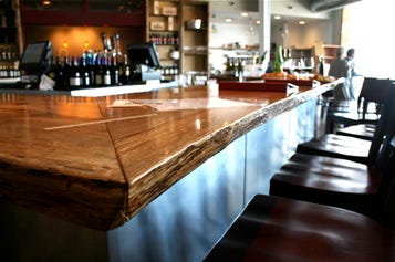 A_white_oak_bar A_white_oak_bar