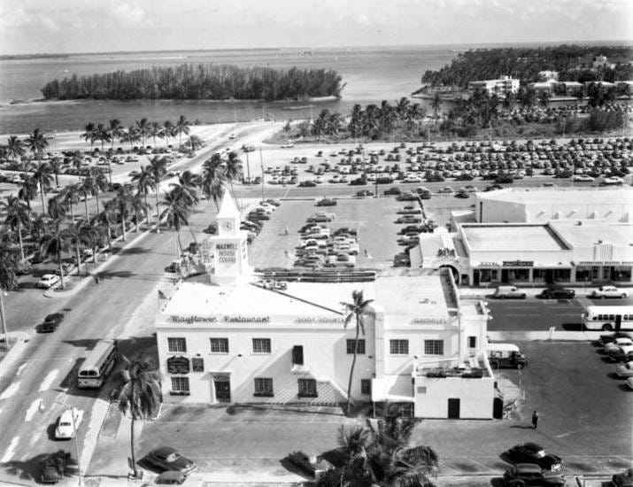  Figure 4: Aerial of Mayflower Restaurant in 1952