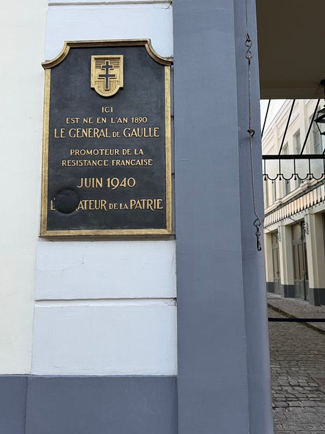 Façade and portrait of young Charles de Gaulle