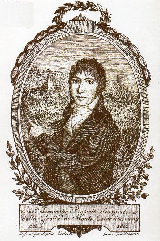 Links: advocaat Domenico Rossetti schreef over de grot in zijn boek, op de illustratie staat ook de piramide, rechts: la pyramide de Falicon.
