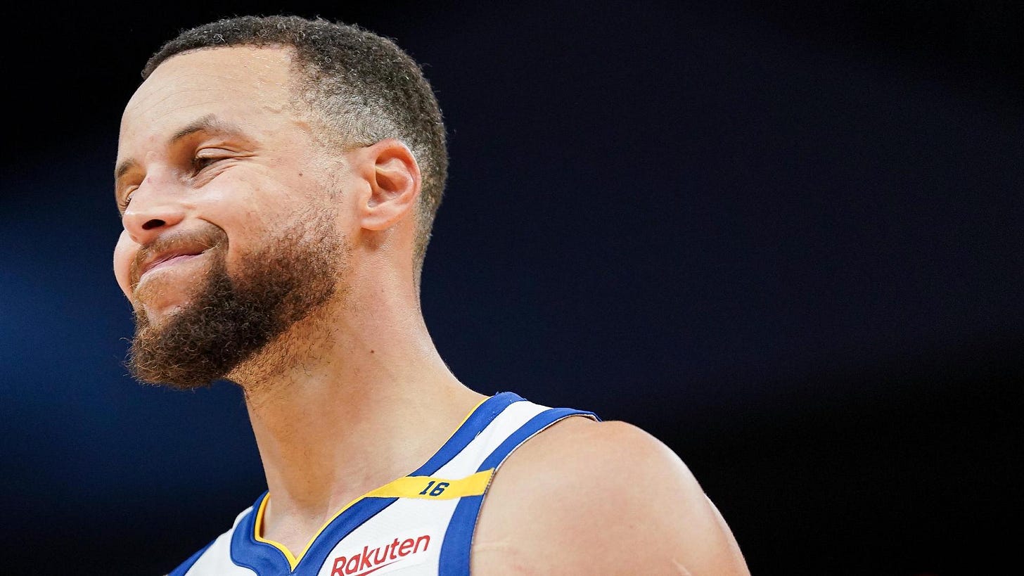 Clippers hold off Warriors as Stephen Curry goes down injured - ABC7 San  Francisco