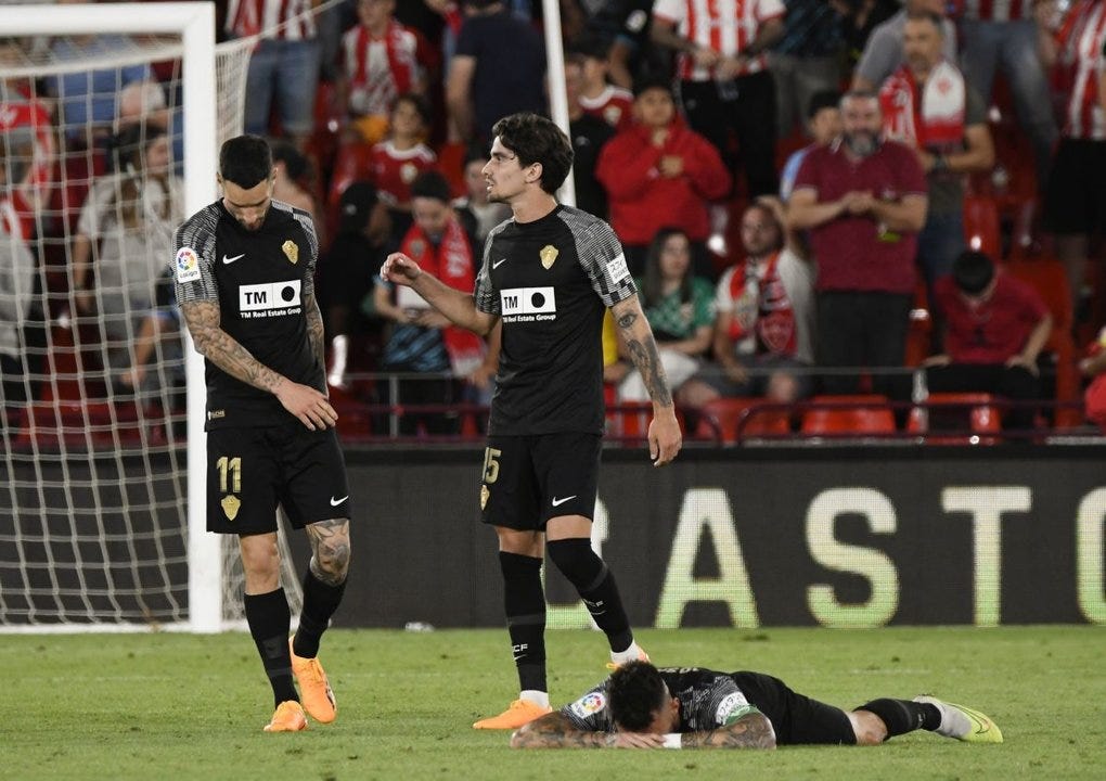 El Elche pierde y consuma su descenso a Segunda