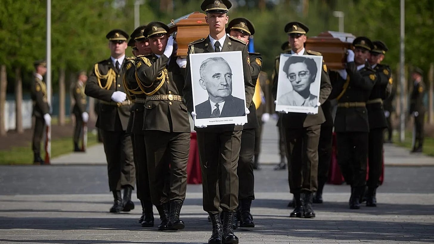 Ukraine reburies remains of divisive nationalist World War II leader | Euronews Ukraine reburies remains of divisive nationalist World War II leader | Euronews