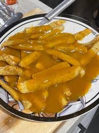 Curry sauce with chips : r/shittyfoodporn