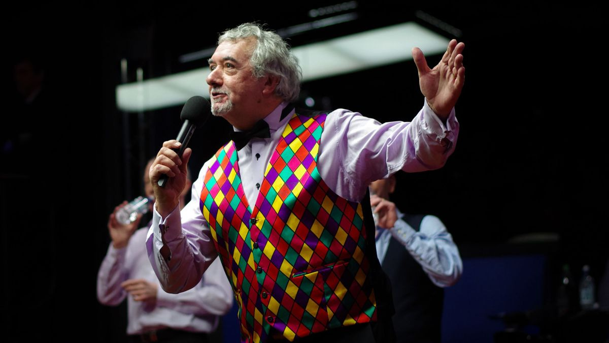 A legend who helped take snooker 'beyond our wildest dreams' - Dave  Hendon's tribute to John Virgo as commentator and former player dies aged  79 - TNT Sports