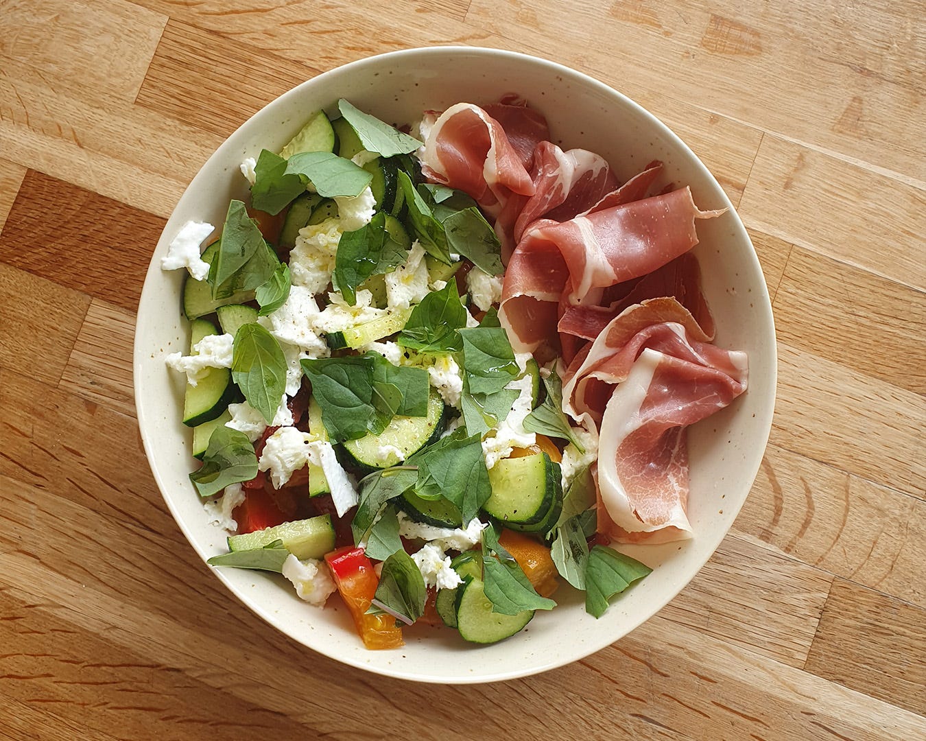 A scrumptious plate of tomato salad and prosciutto by yours truly