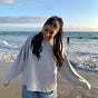 azrielle_b's avatar
