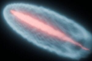 Simulation of an electron-positron beam interacting with plasma. As it travels, positrons (red) focus while electrons (blue) spread, illustrating current filamentation instability, a process key to cosmic jet dynamics. Simulation by Pablo J. Bilbao and Luís O. Silva (GoLP, Instituto Superior Técnico, Lisbon, and University of Oxford).