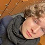 Essaystential's avatar