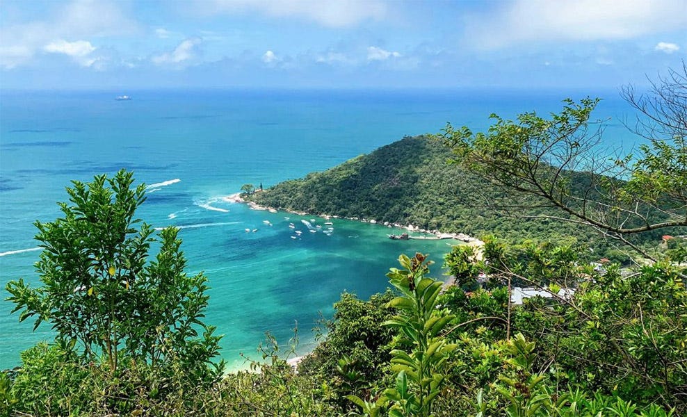 Praia Das Laranjeiras from Unipraias Park Praia Das Laranjeiras from Unipraias Park