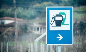 Aún más fácil: el nuevo truco para saber si una gasolinera está cerca de la  autovía