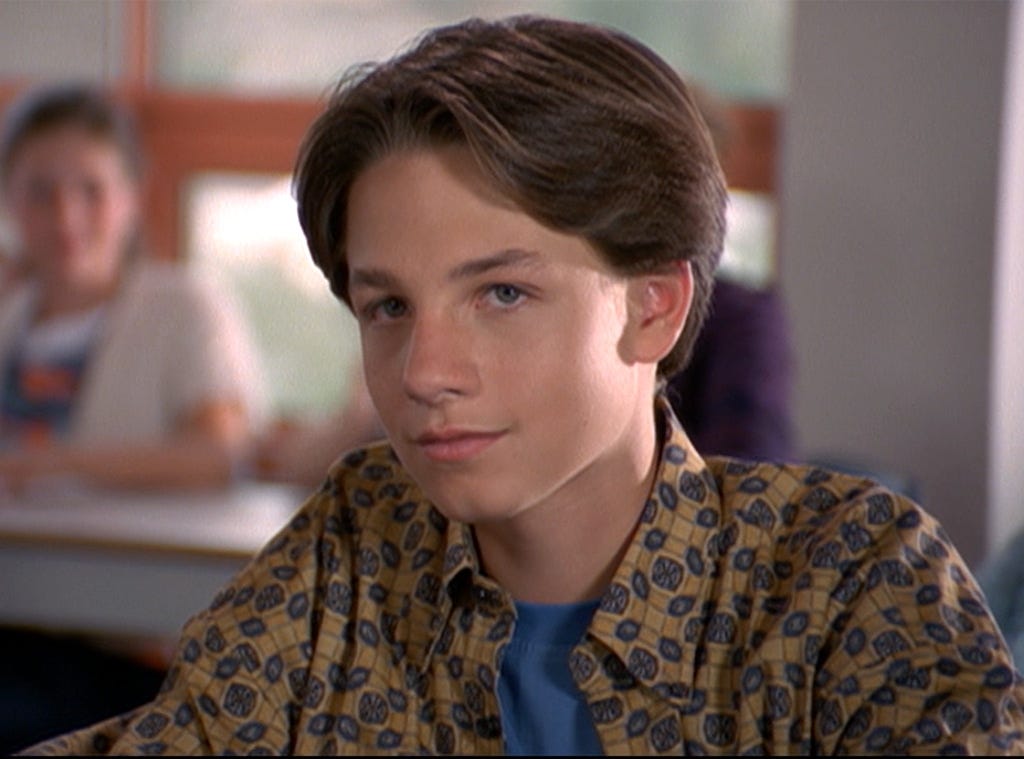 Zoom Into These Stellar Zenon: Girl of the 21st Century Facts