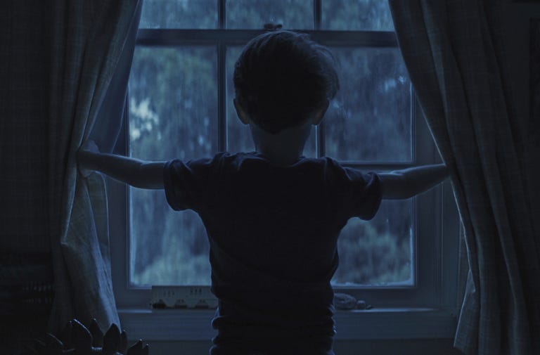 Movie Review: 'Weapons' by Director-Writer Zach Cregger | KQED