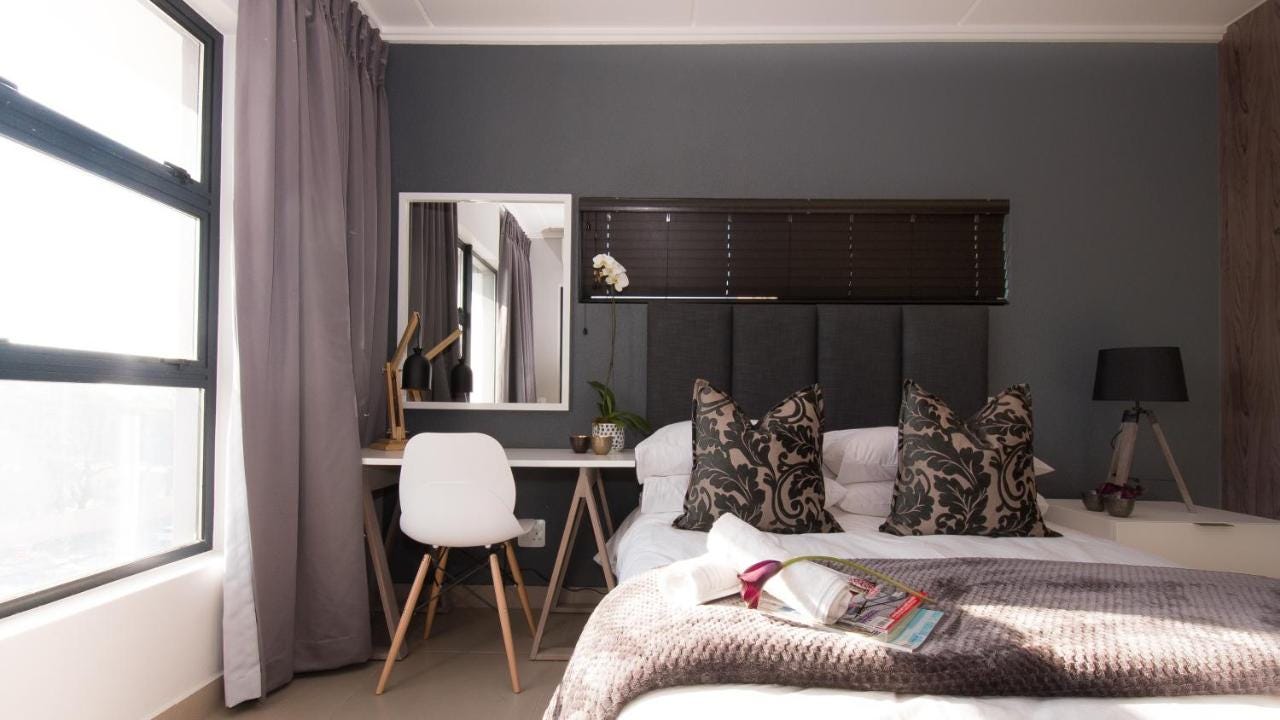 Gallery image of this property