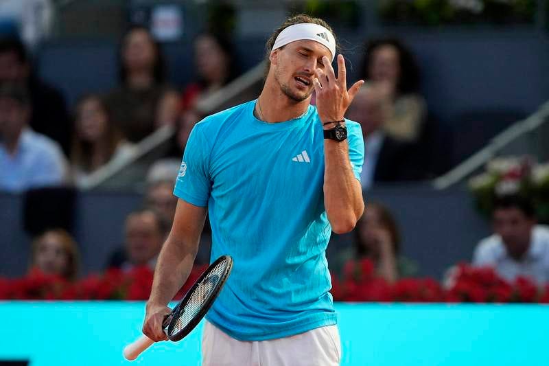 Alexander Zverev Calls Out Tech Error Mid-Match Before Raising Injury  Concern After Madrid Win - Yahoo Sports