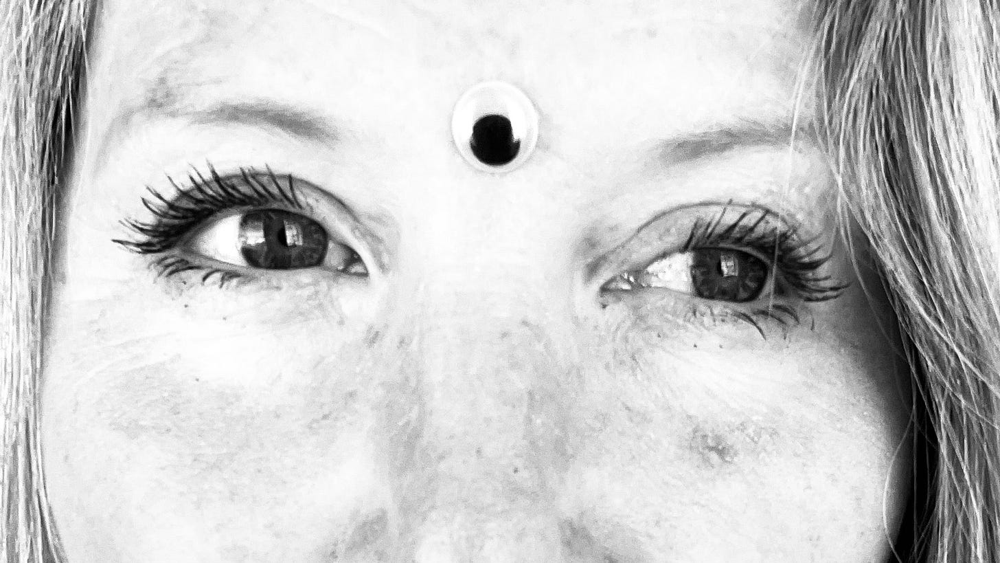 Self portrait inspired by Everything Everywhere All At Once/ Loscotoff 2022