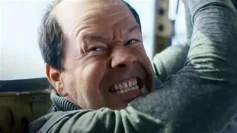 Flight Risk | Fandango
