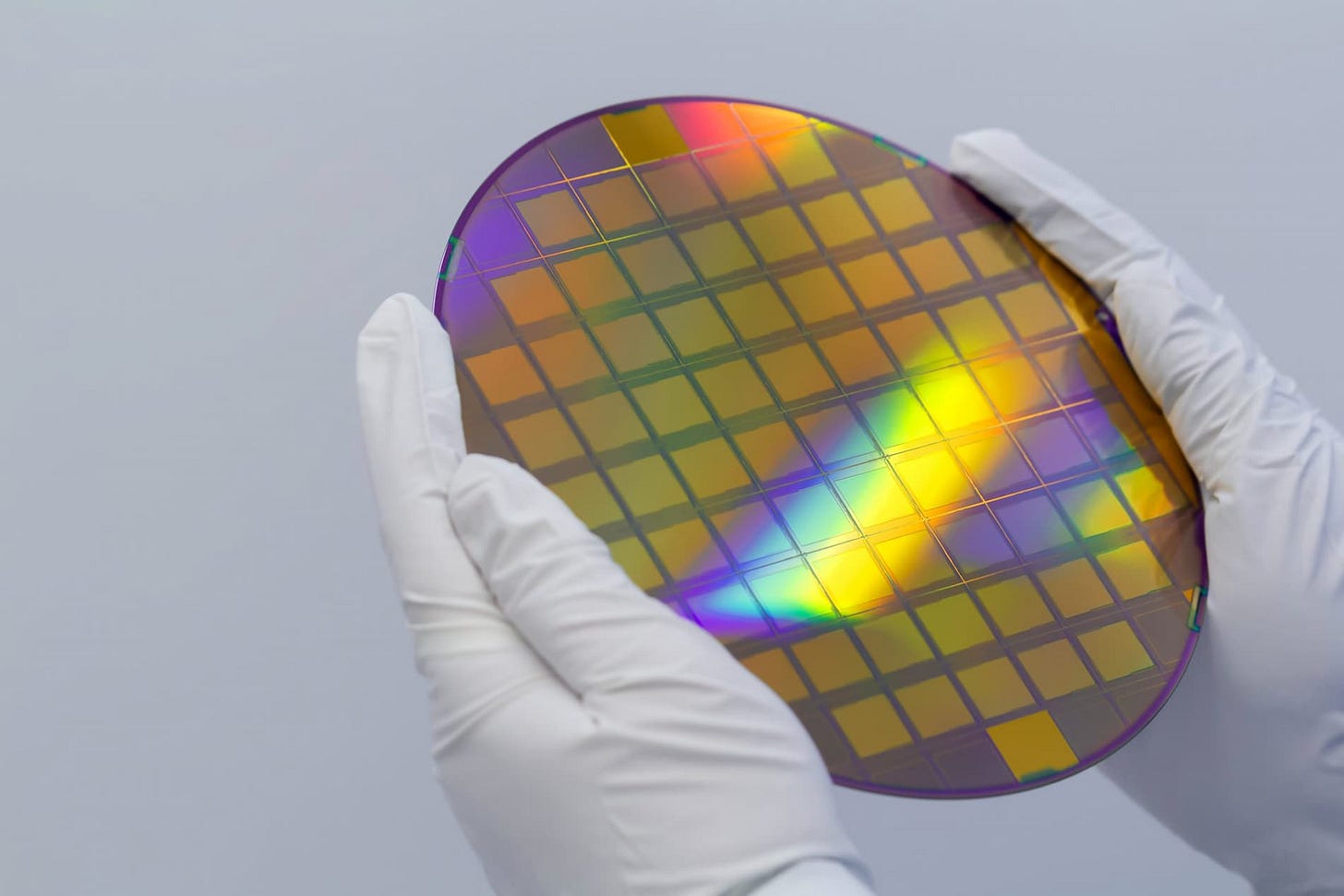 Apple Is Reportedly TSMC's First 2nm Customer For Its Two Fabrication  Plants Located In Taiwan; Initial Monthly Wafer Production Count To Be  40,000
