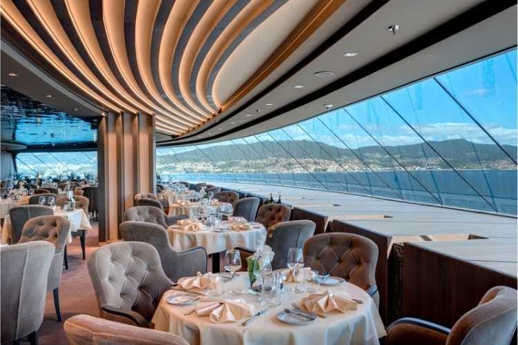 Cruise ship restaurant