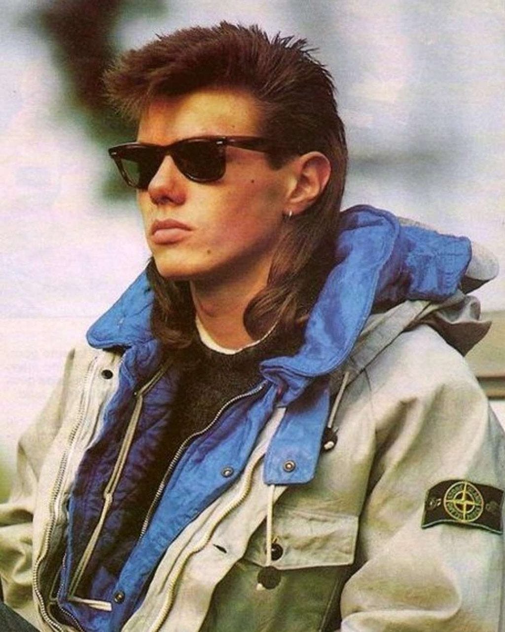 THE RISE OF STONE ISLAND: FROM HOOLIGAN TO HIGH FASHION THE RISE OF STONE ISLAND: FROM HOOLIGAN TO HIGH FASHION