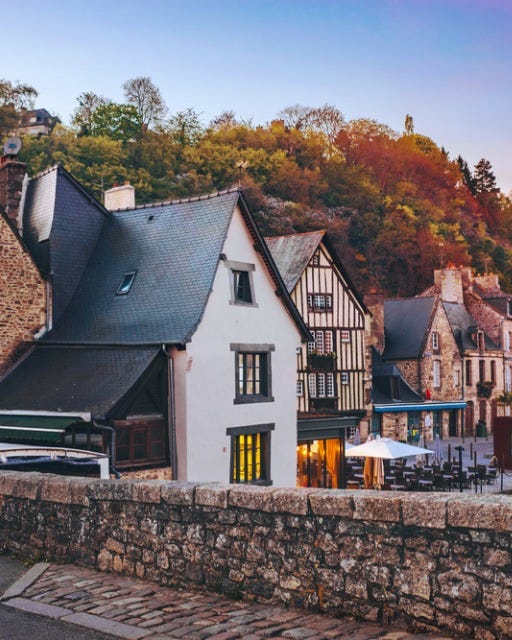 May be an image of Eltz Castle and the Cotswolds