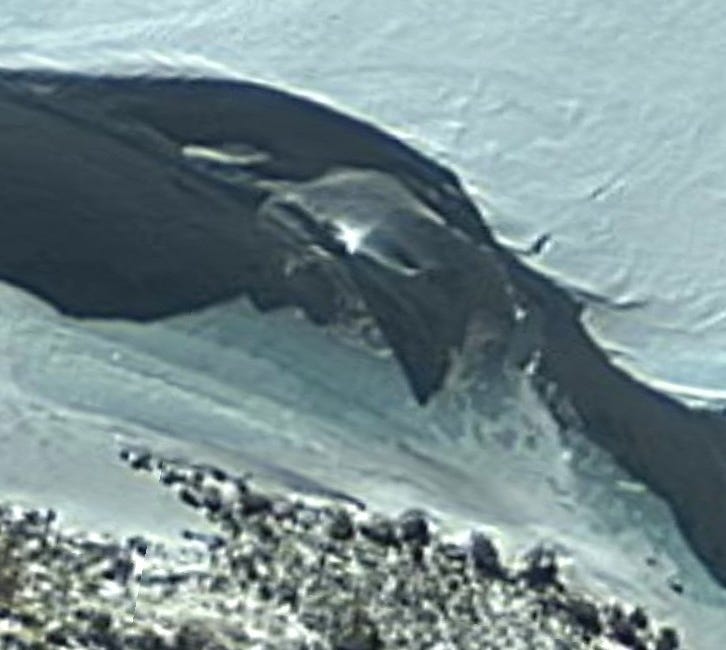 Metallic bunker - Antarctica, Oates Land