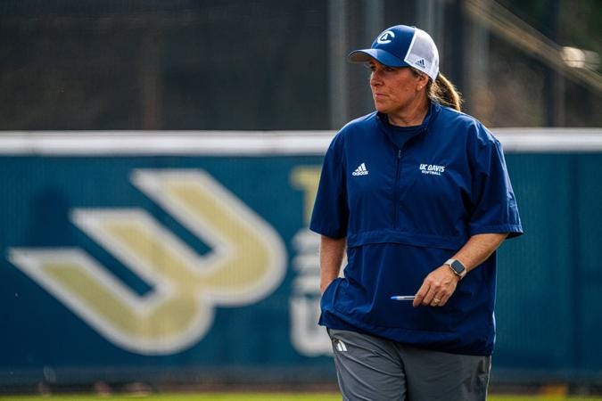 UC Davis Softball Head Coach Erin Thorpe Announces Retirement - UC Davis Athletics UC Davis Softball Head Coach Erin Thorpe Announces Retirement - UC Davis Athletics