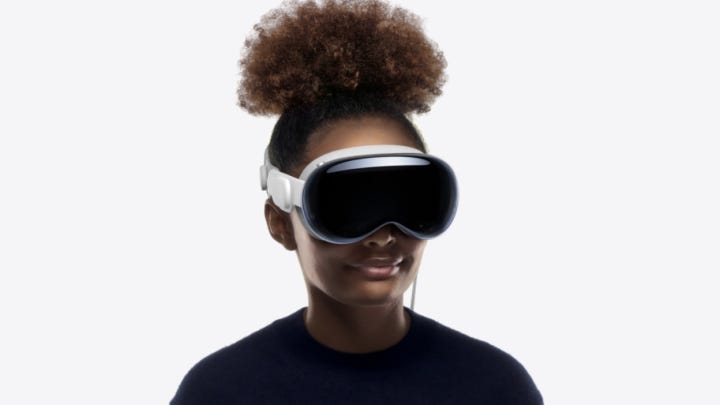 Is Apple’s new headset the metaverse’s Phoenix? Is Apple’s new headset the metaverse’s Phoenix?