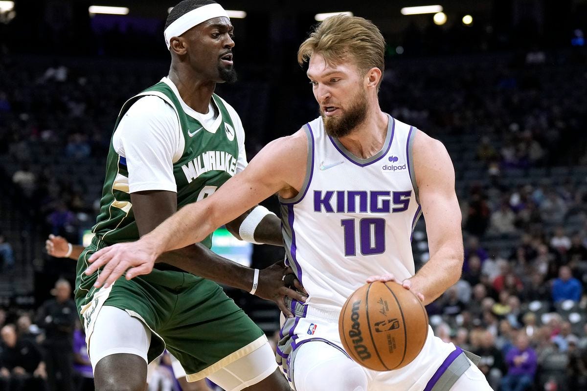 Milwaukee Bucks v Sacramento Kings